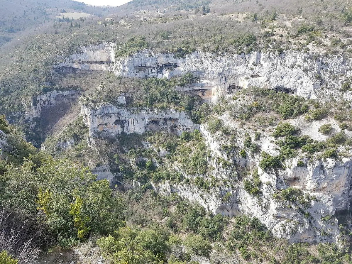 Chambre Pour Cyclistes Au Mt Ventoux Le Barroux 0*,  Fransa